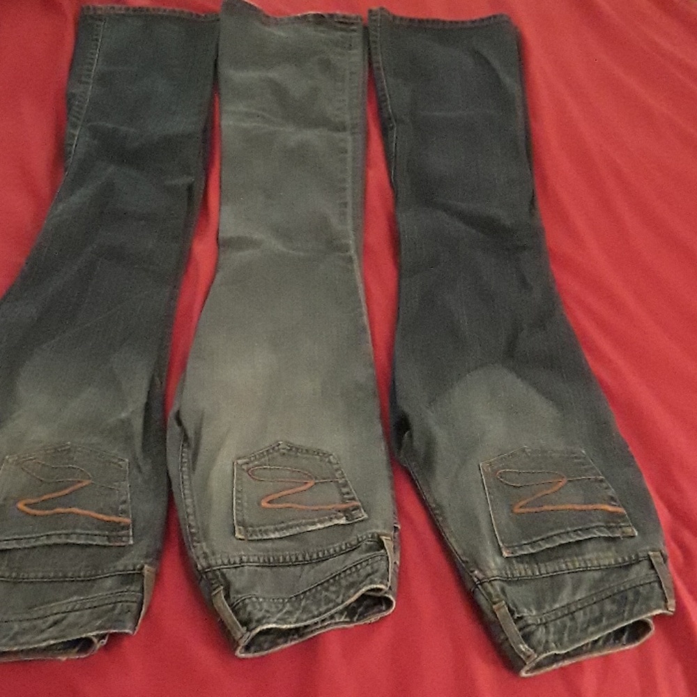 3 pairs Seven7 medium-wash jeans (bundle)